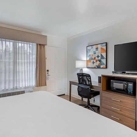 Best Western Plus Riviera Menlo Park Eksteriør bilde